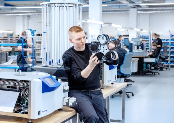 Working at Systec: Workpiece testing