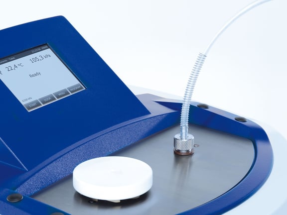 Flexible media preparation for different laboratory requirements